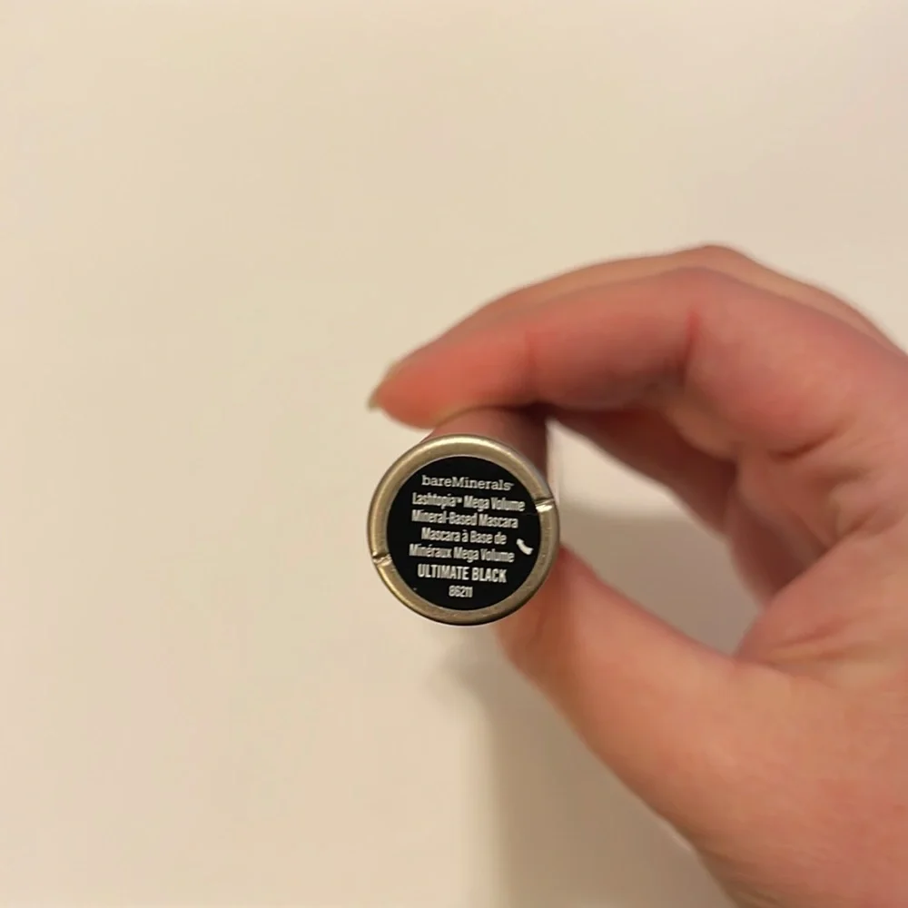 bareMinerals Lashtopia Mega Volume Mineral-Based Mascara in Ultimate Black 12 ml